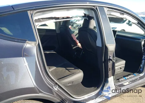 2026 Tesla Model Y Long Range Dual Motor All-Wheel Drive из США, поврежденный, VIN 7SAYGDED9TA490011